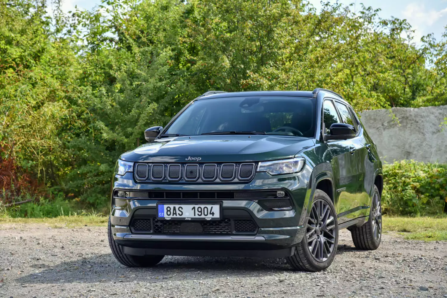 Jeep Compass car trash can