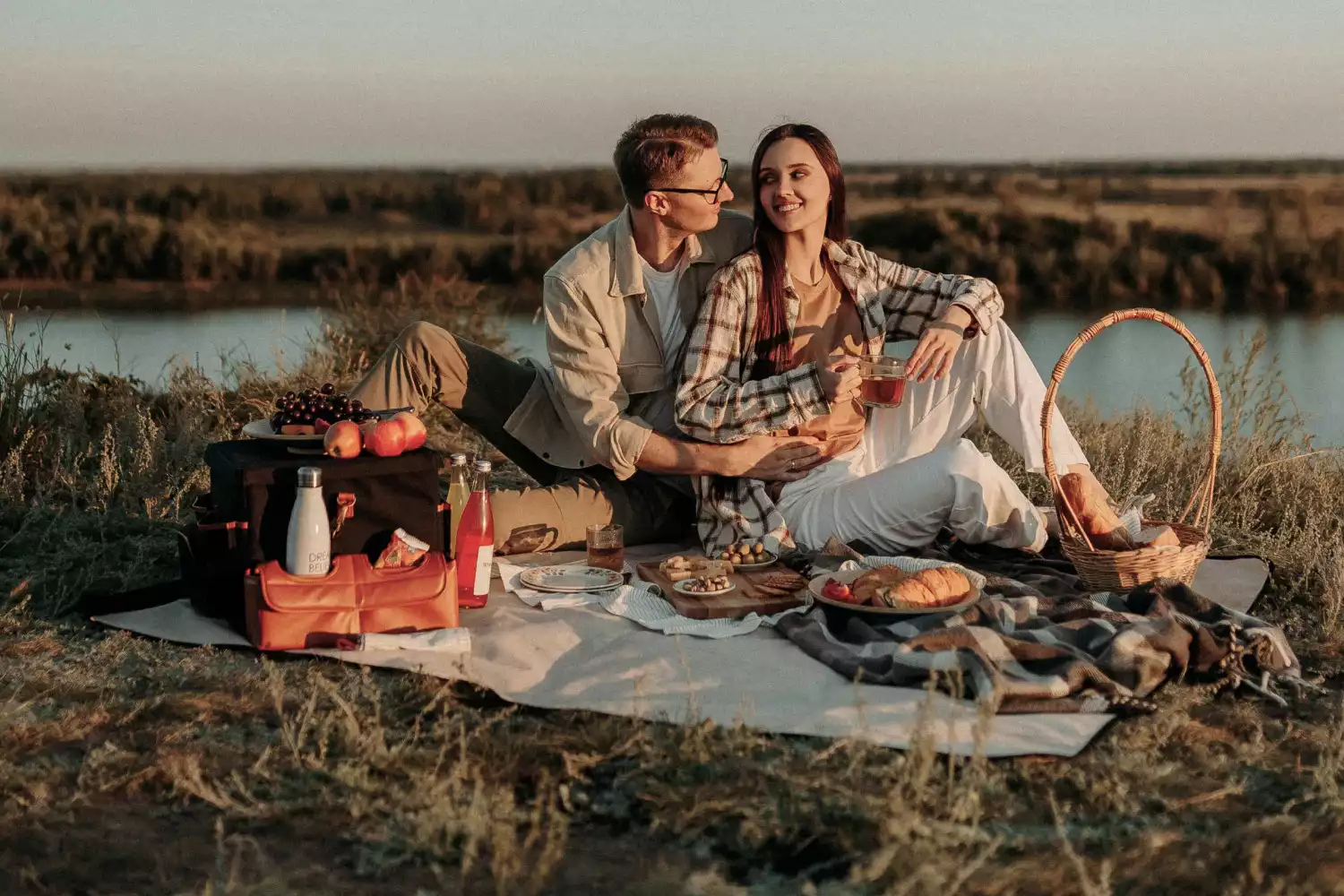 waterproof roll-up picnic blanket